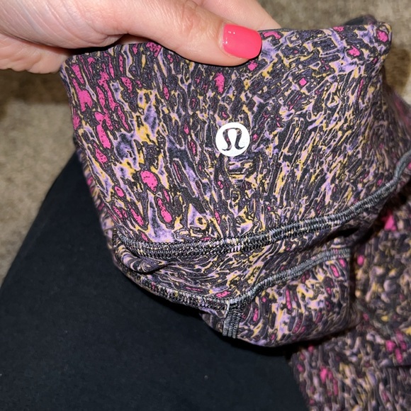 Lululemon Invigorate High-Rise Tight 25" Topography Multi size 4 - Picture 7 of 8